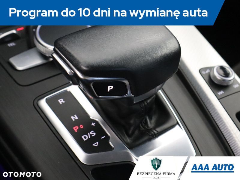Audi A4 Limousine - 20