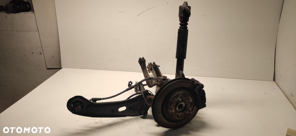 ZAWIESZENIE TYLNE TYŁ LEWE HYUNDAI I30 III KIA CEED III ELEKTRYCZNY RĘCZNY