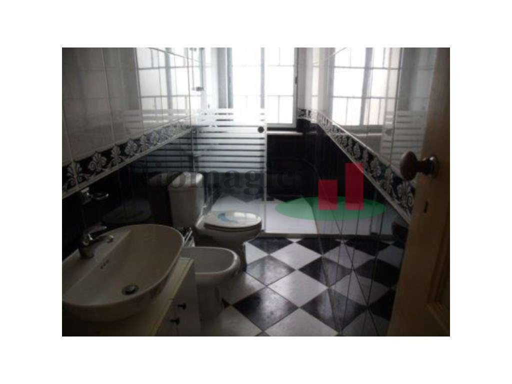 Moradia T7+ em Abrantes ****ATÉ 100% DE FINANCIAMENTO**** - Grande imagem: 4/11