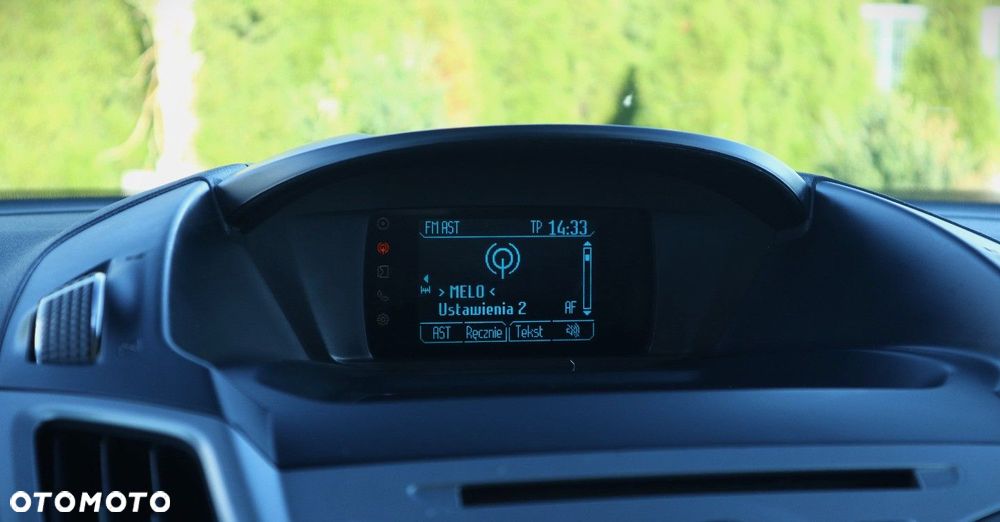 Ford Grand C-MAX - 22