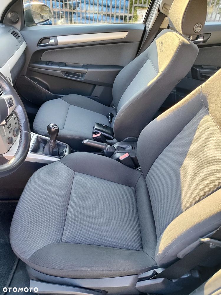 Opel Astra 1.4 Start - 11