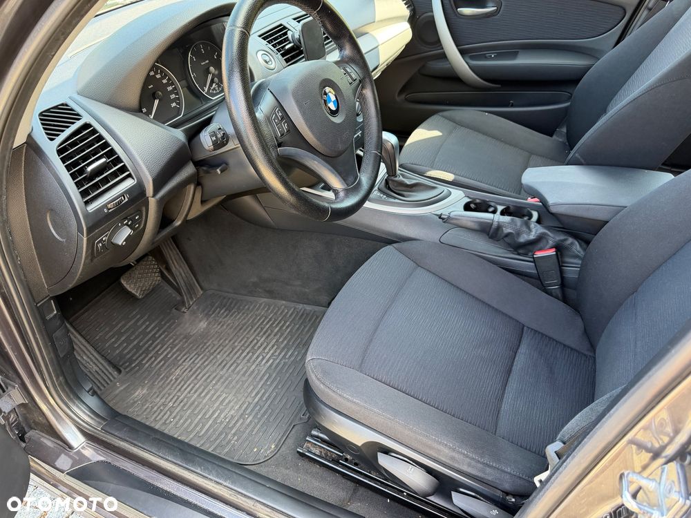 BMW Seria 1 118d DPF - 4