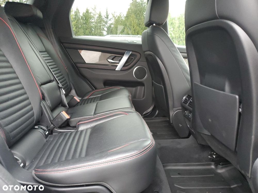 Land Rover Discovery Sport P200 R-Dynamic - 11