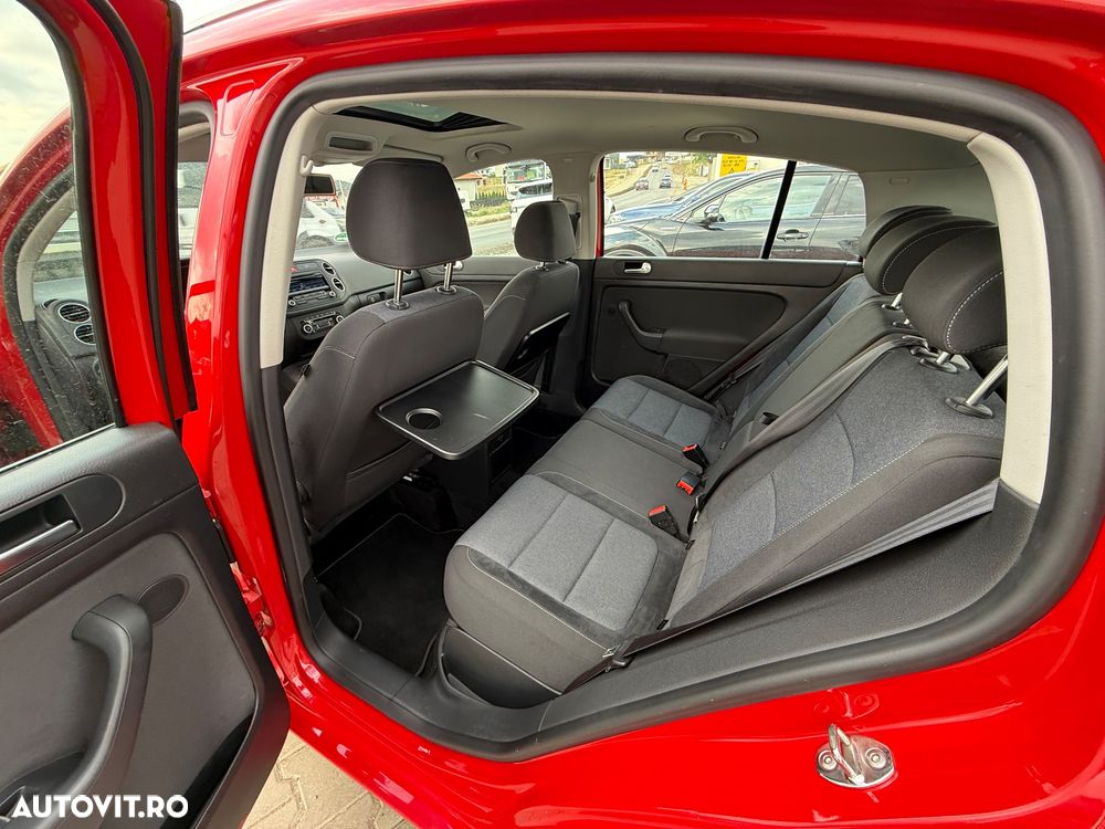 Volkswagen Golf Plus 1.6 TDI DPF Comfortline - 12