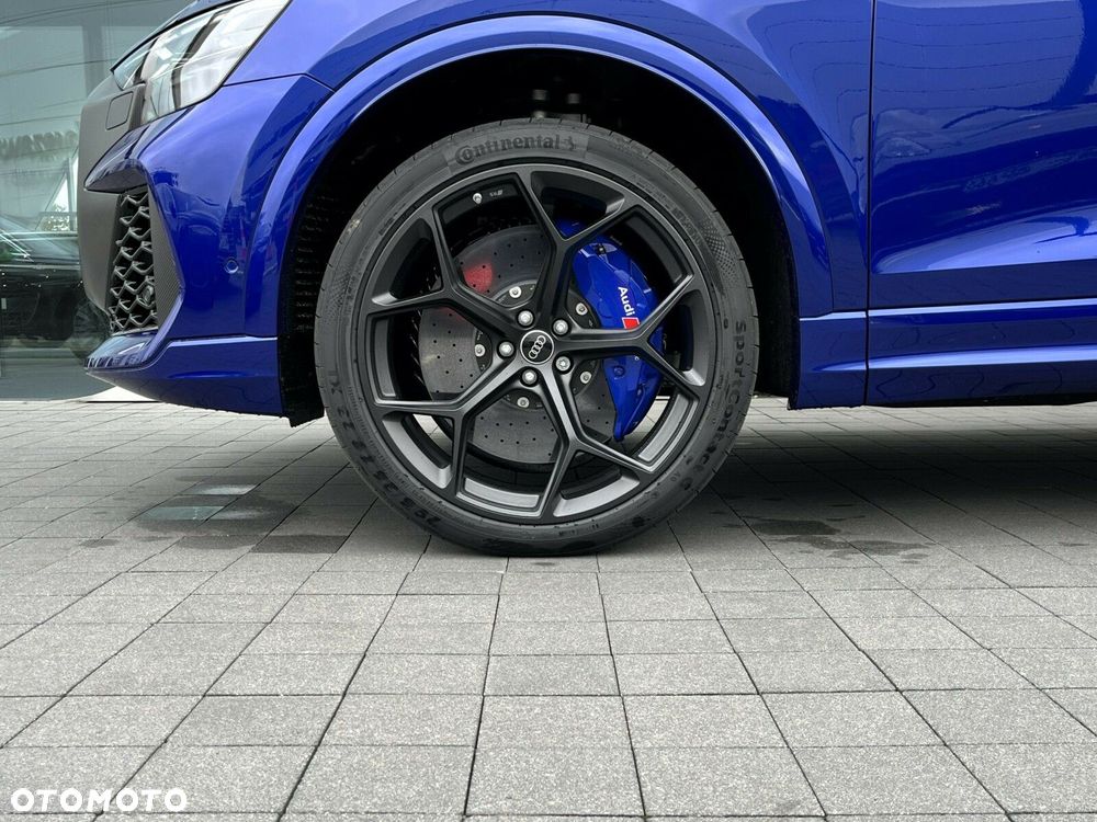 Audi RS Q8 - 12