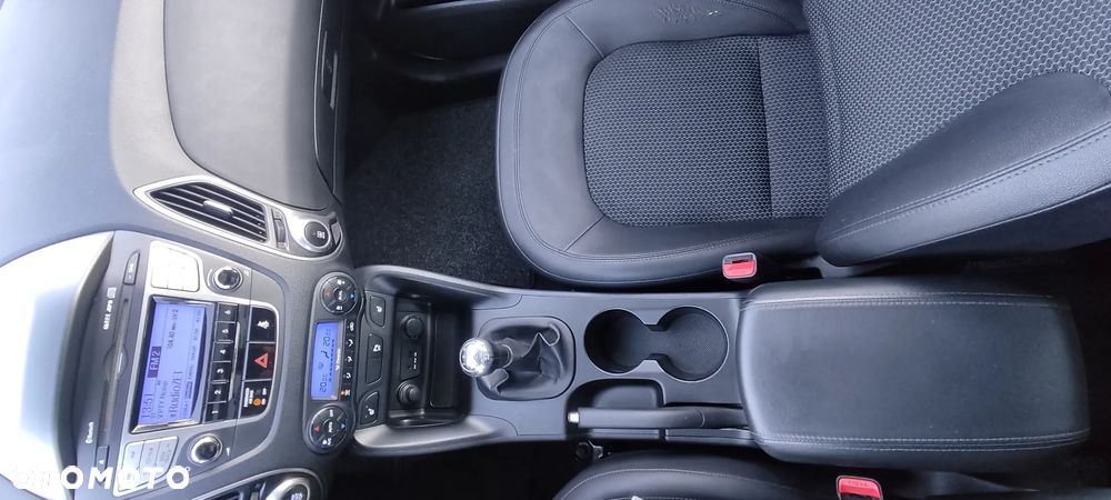 Hyundai ix35 2.0 2WD Style - 20