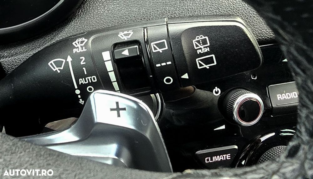 Kia Sportage 2,0 CRDI AWD Aut. GT Line - 38