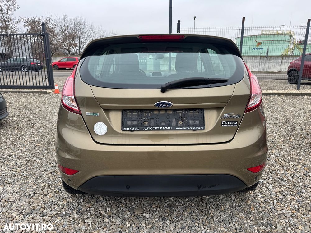 Ford Fiesta - 5