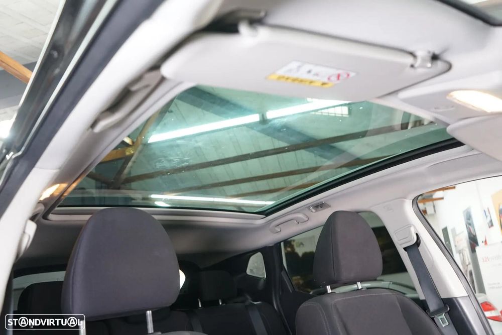 Nissan Qashqai 1.5 dCi N-Connecta Business - 37