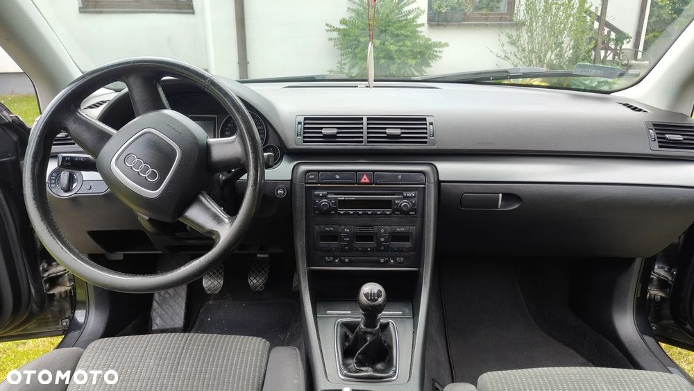 Audi A4 Avant 2 - 7