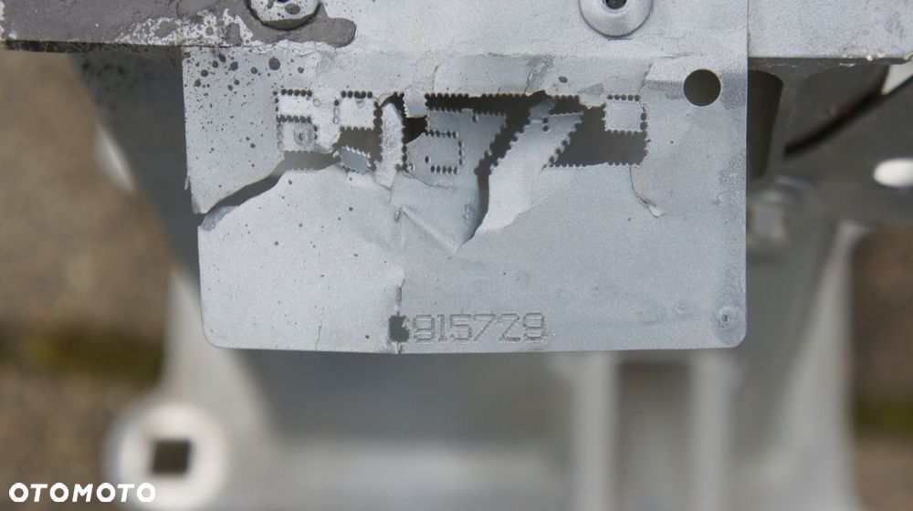 BELKA PRZEDNI ZDERZAK POLESTAR II 2 - 6