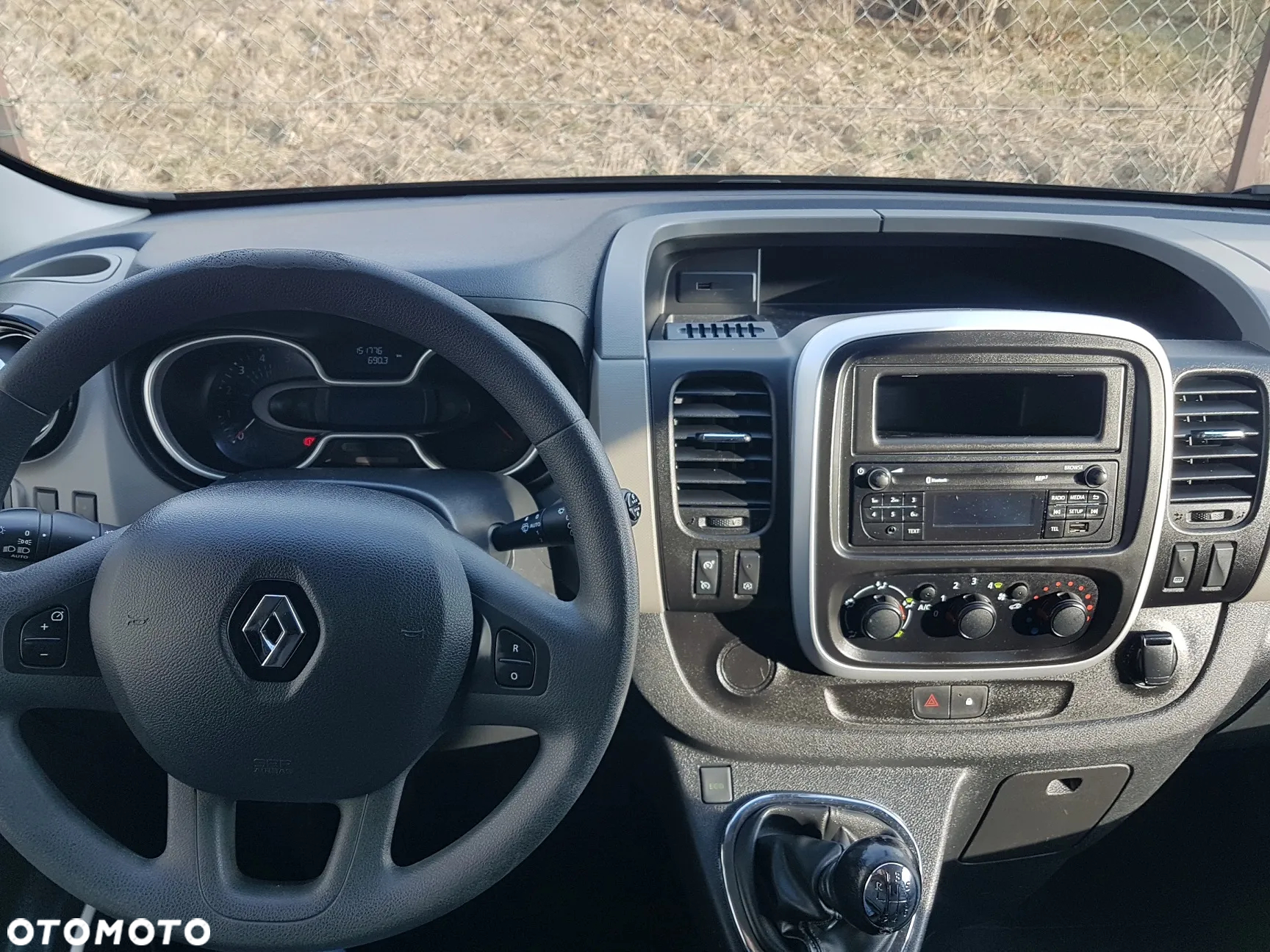 Renault TRAFIC KLIMA TEMPOMAT 1,6 DCI 145 BLASZAK VAN FURGON KRAJOWY L1H1 - 23