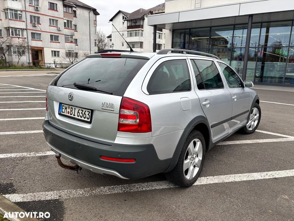 Skoda Octavia Combi 2.0 TDI DPF Scout 4x4 - 15