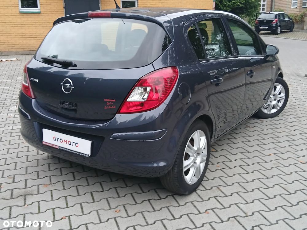 Opel Corsa - 38