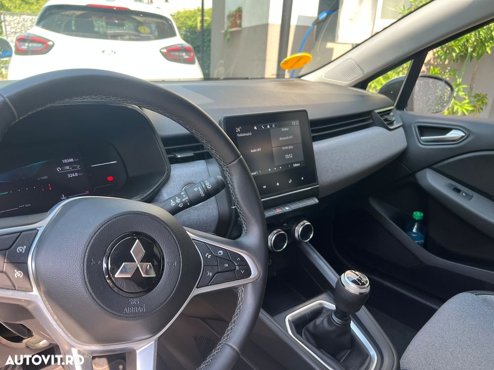 Mitsubishi Colt 1.0 L MPI Invite - 10