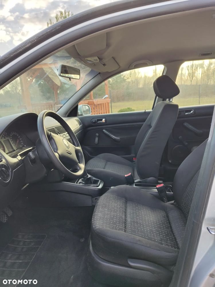 Volkswagen Golf 1.9 TDI Basis - 10