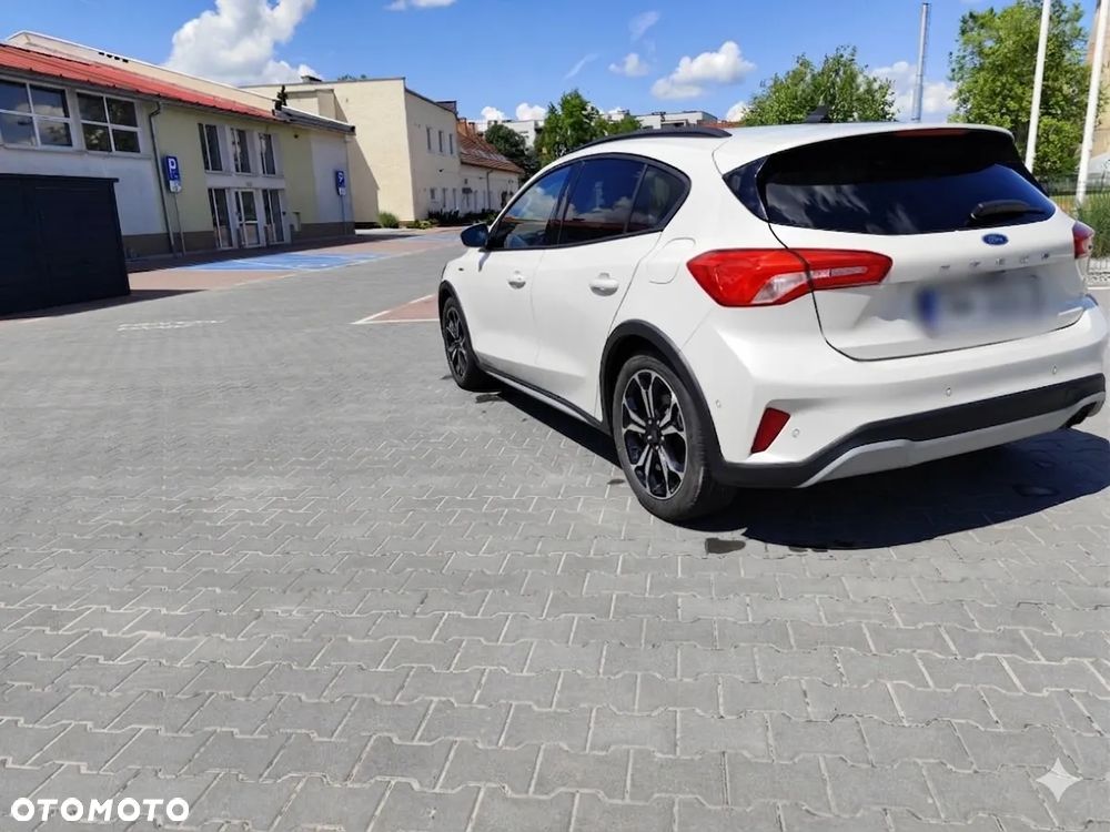 Ford Focus 1.5 EcoBoost Active Business - 4