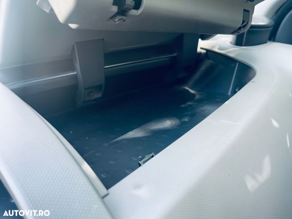 RENAULT Trafic 2019 — imagine 25