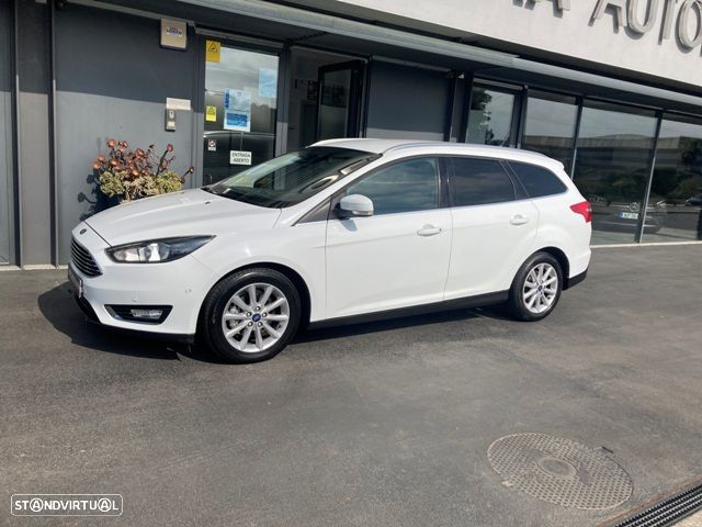 Ford Focus SW 1.5 TDCi Titanium - 4