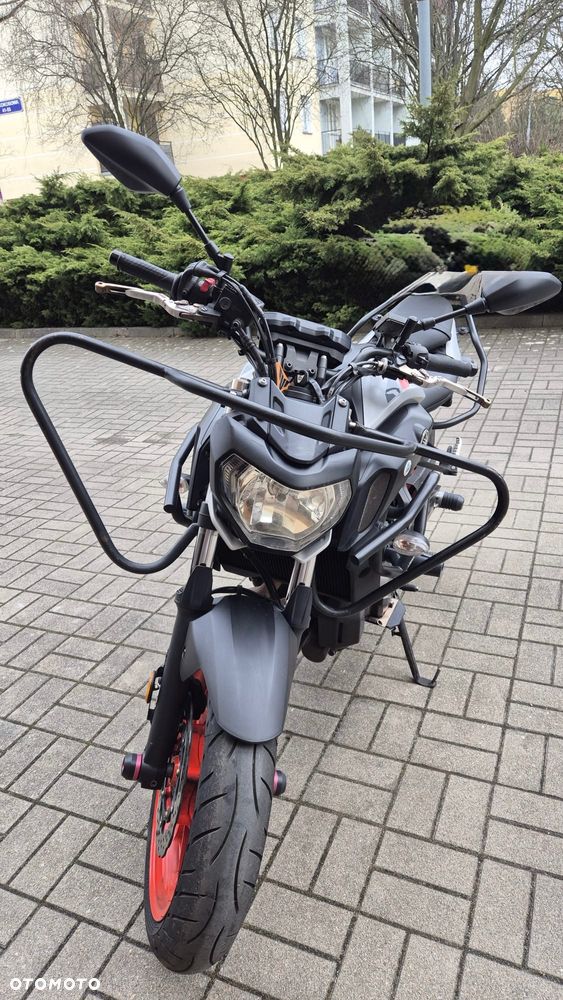 Yamaha MT - 9