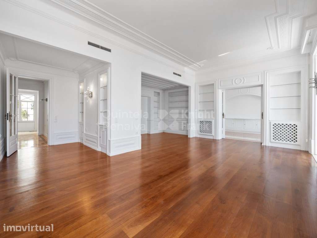 Apartamento T3+1 para arrendamento, sem moveis na Misericórdia - Grande imagem: 3/26