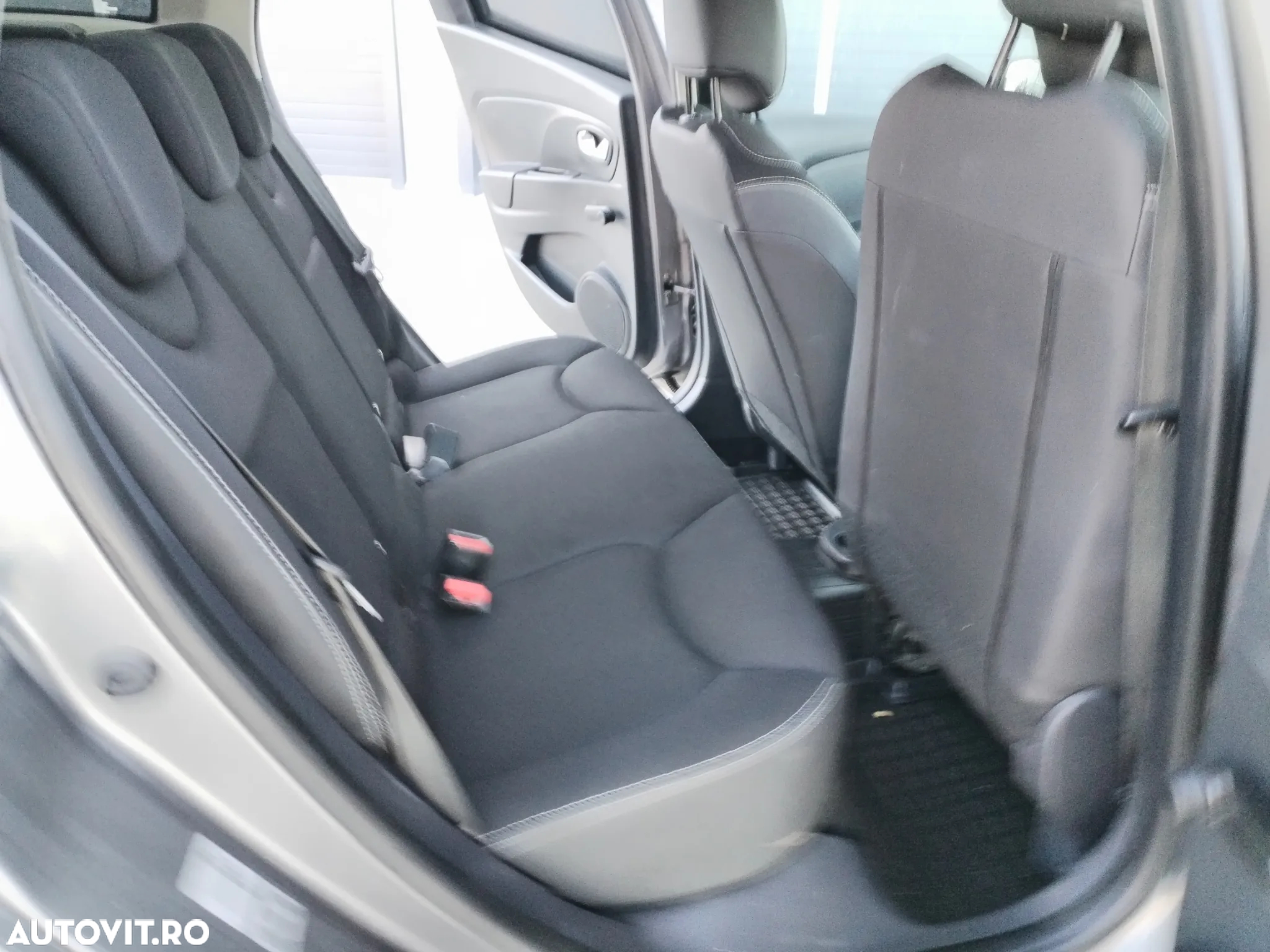 Renault Clio IV dCi Energy Intens - 10