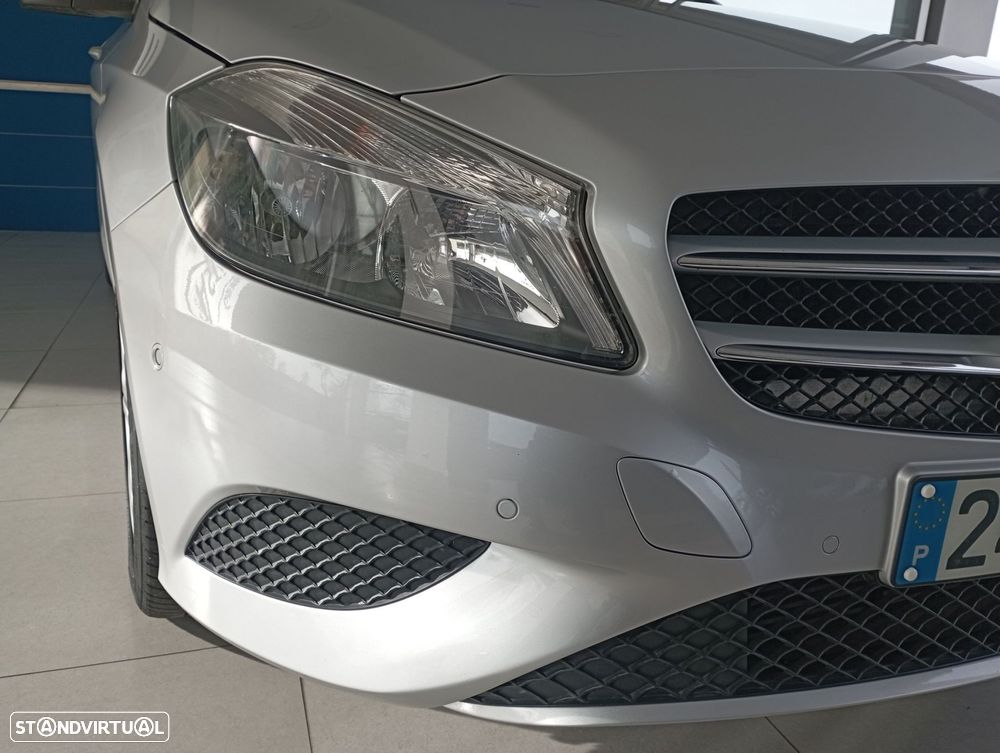 Mercedes-Benz A 180 CDi BE Urban - 17