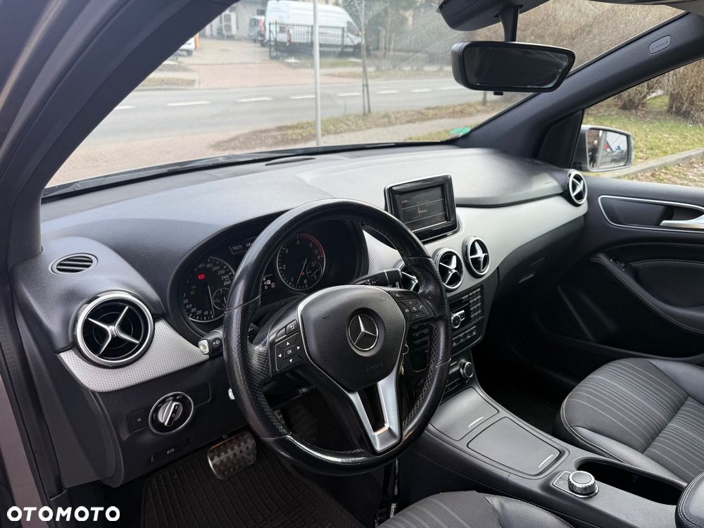 Mercedes-Benz Klasa B - 16