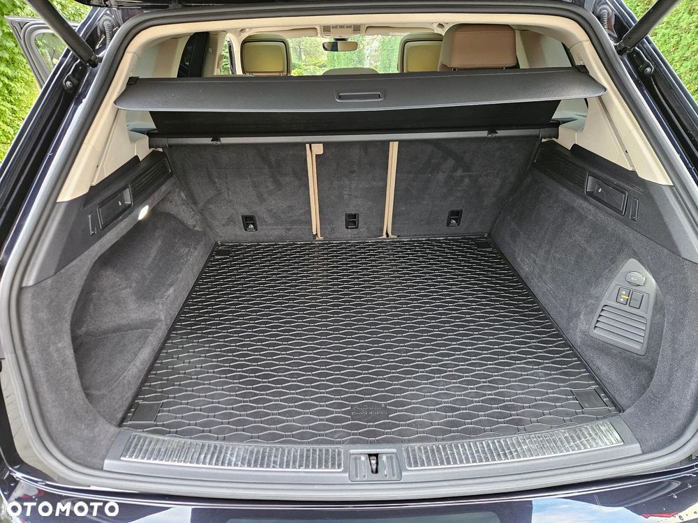 Volkswagen Touareg 3.0 V6 TDI SCR 4Mot Elegance - 24