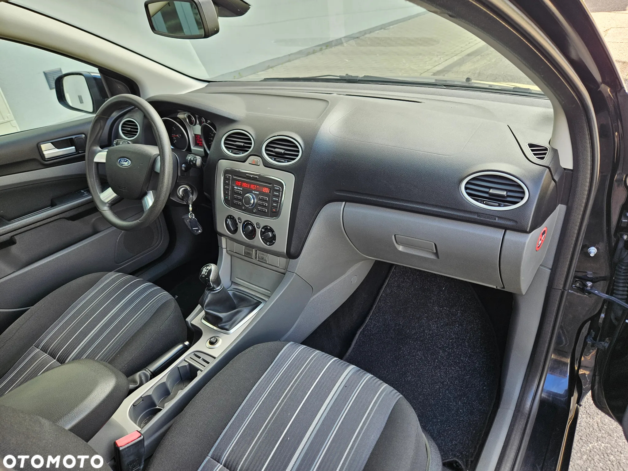 Ford Focus 1.6 Gold X - 14