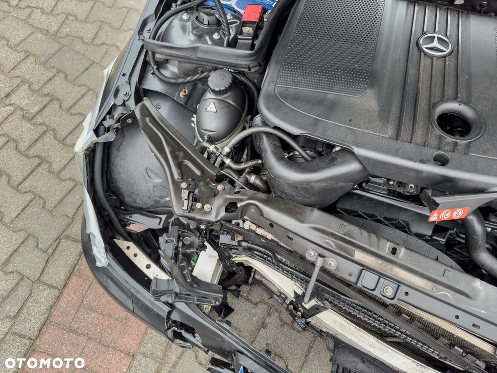 Mercedes-Benz Klasa C 220 CDI DPF Automatik Avantgarde - 11