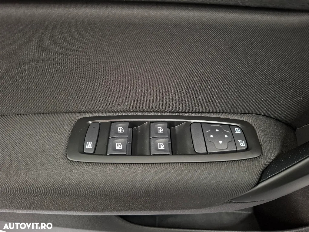 Renault Megane TCe 140 EDC GPF Zen - 14