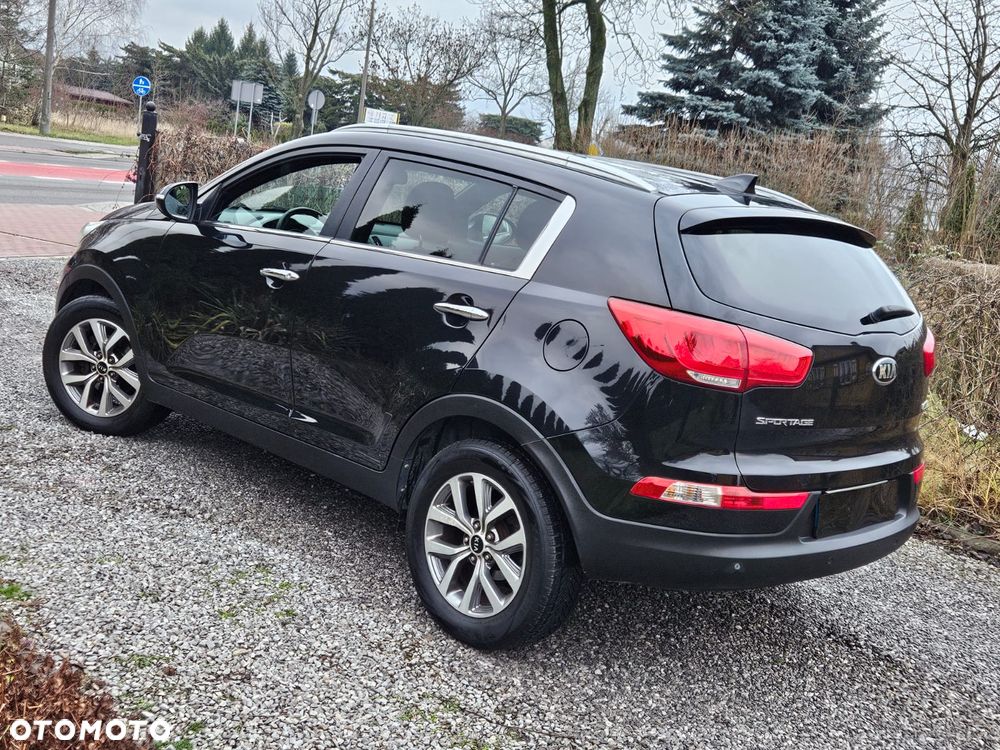 Kia Sportage 1.7 CRDI 2WD ISG Dream-Team Edition - 12