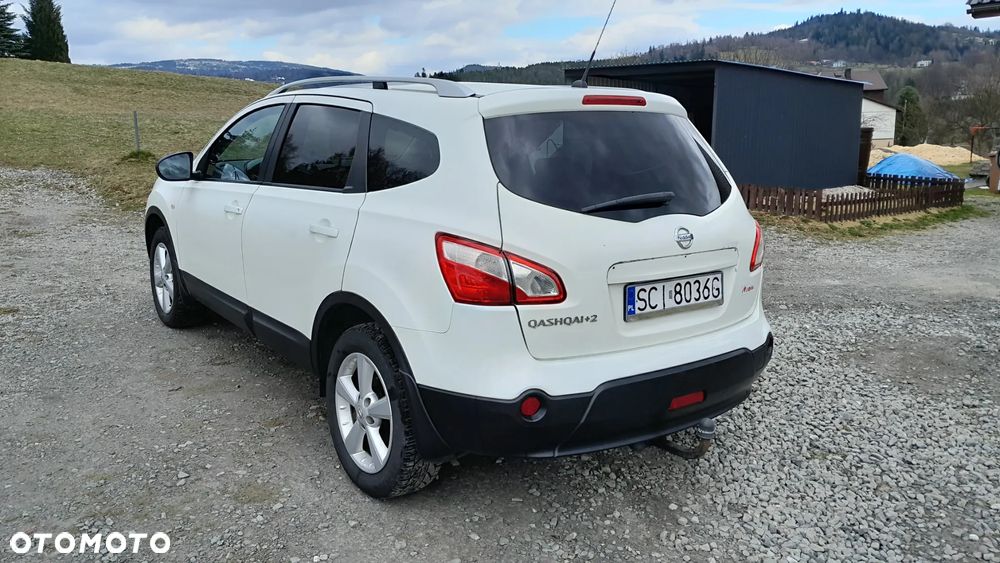 Nissan Qashqai+2 2.0 4x4 Tekna - 4