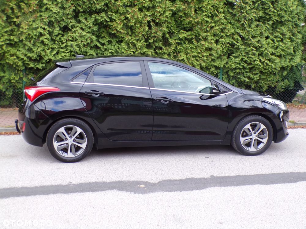 Hyundai i30 1.6 CRDi BlueDrive Comfort - 13
