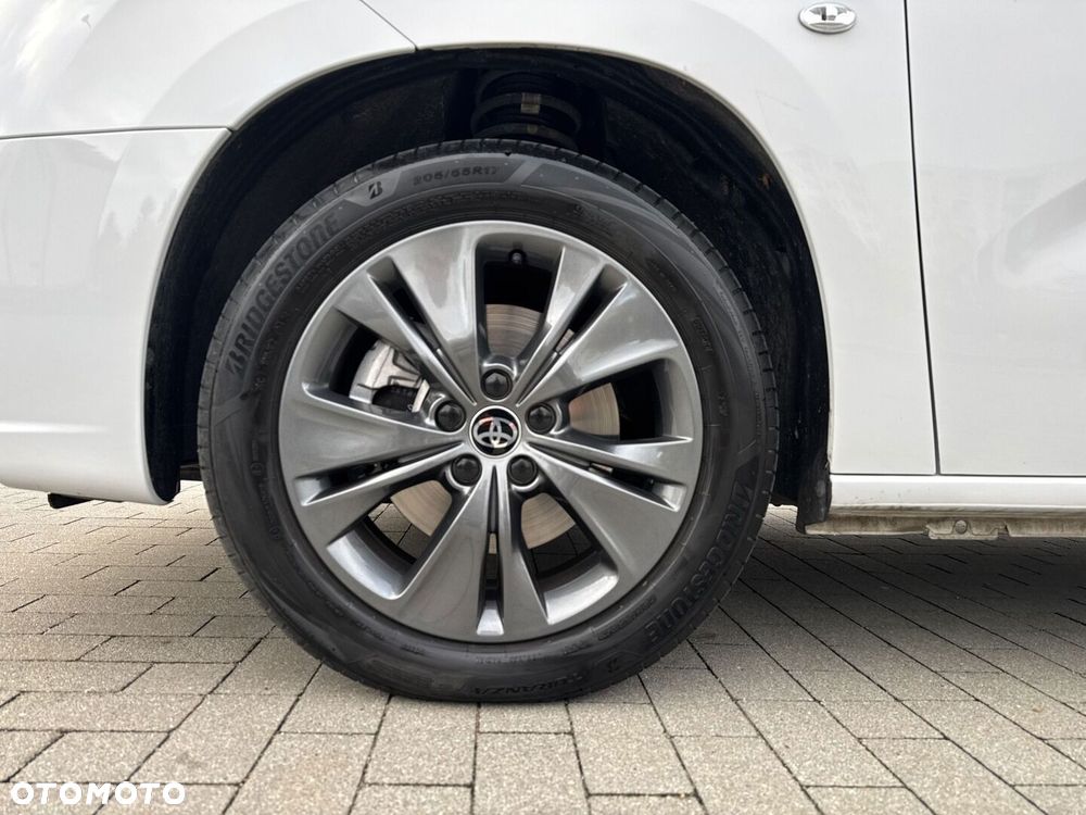 Toyota Proace City Verso 1.5 D-4D Family - 11