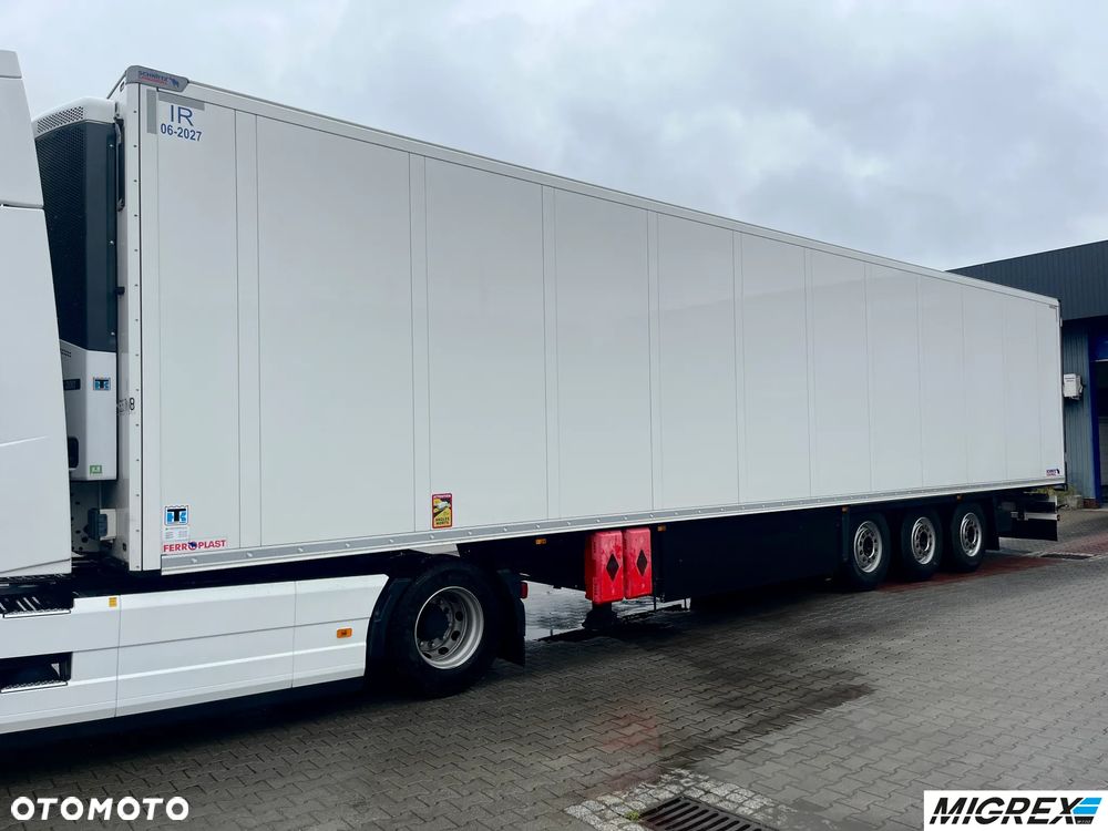 Schmitz Cargobull SKO