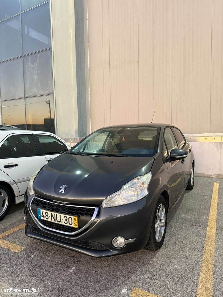 Peugeot 208 1.2 VTi Active - 1