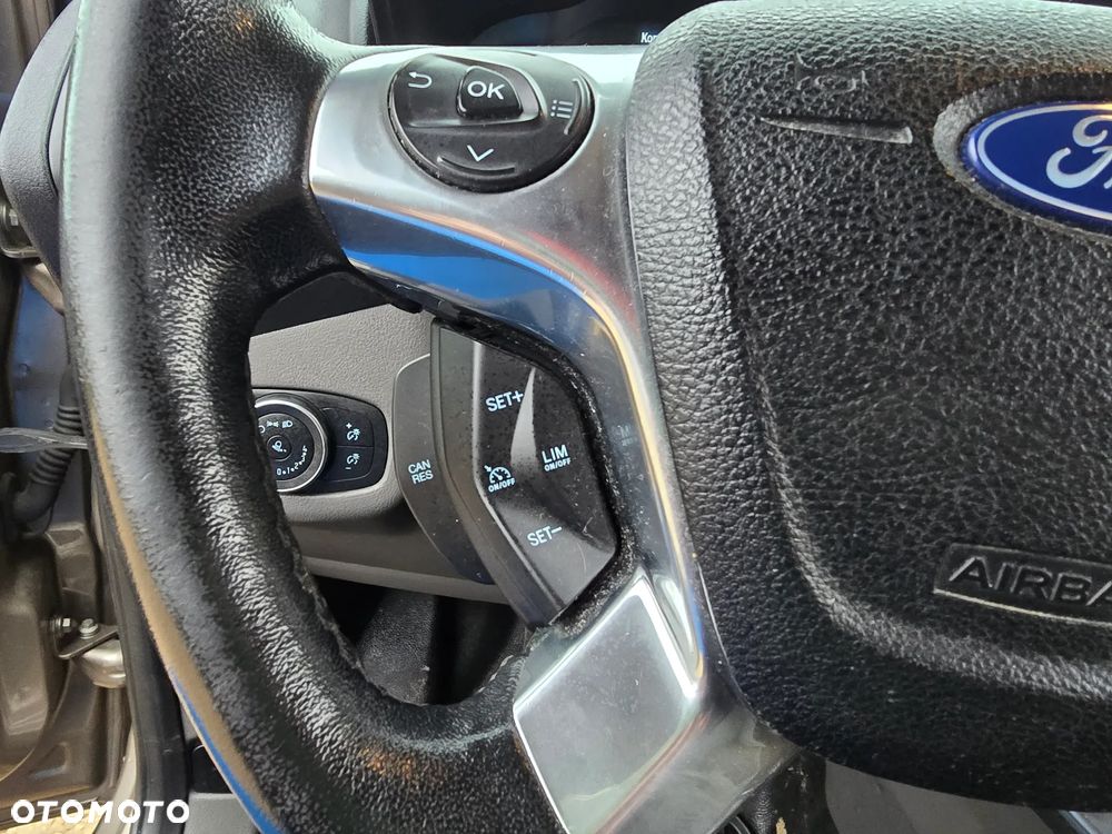 Ford TRANSIT CONNECT - 15