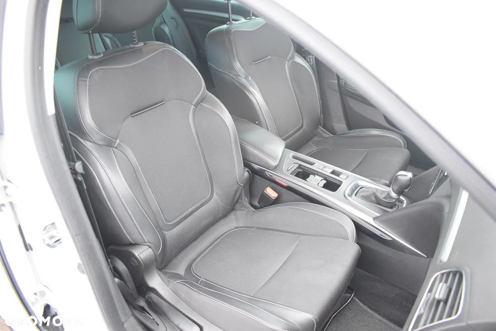 Renault Megane ver-1-5-blue-dci-intens - 17