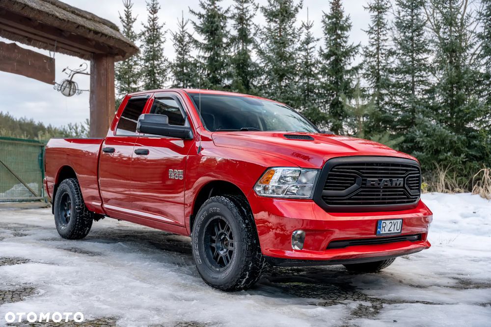 RAM 1500 Quad Cab Sport - 11