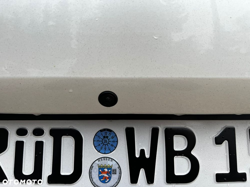 Peugeot 3008 BlueHDi 150 Stop & Start Active Business-Paket - 24