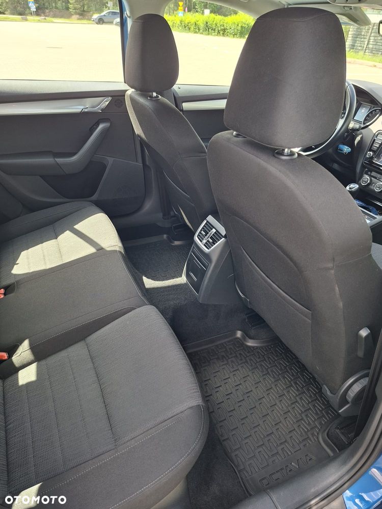 Skoda Octavia 1.4 TSI Ambition - 14