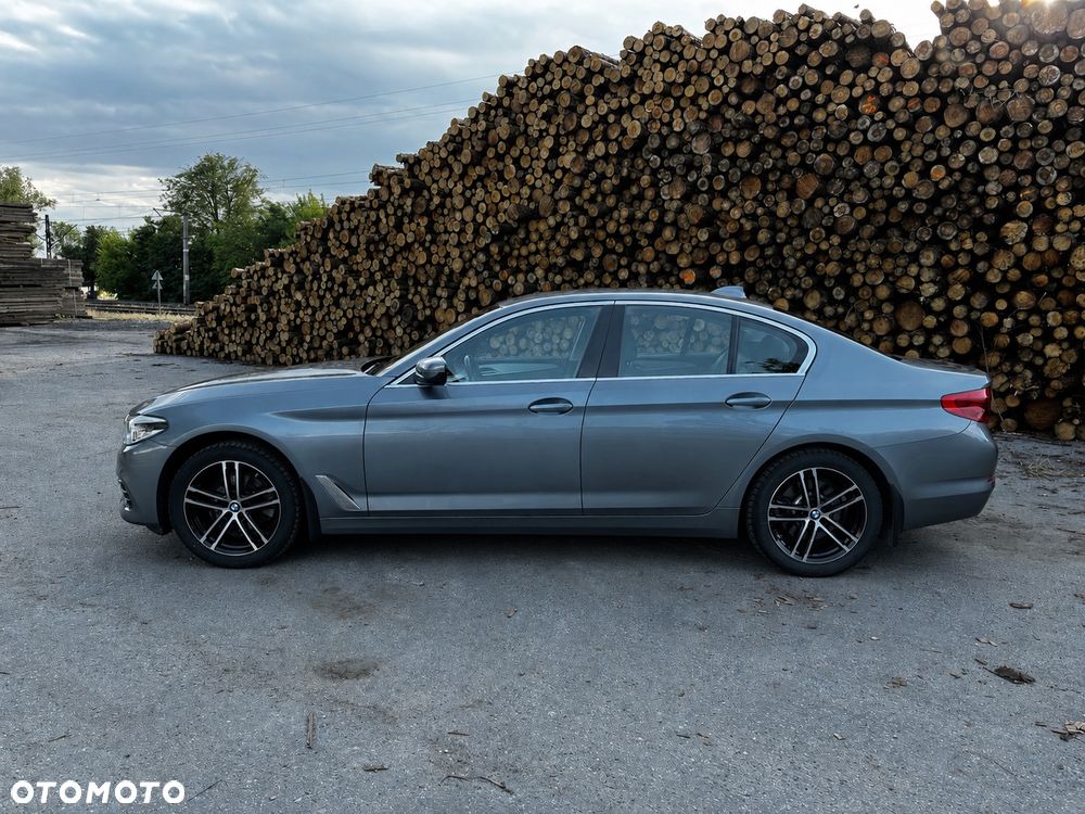 BMW Seria 5 520d xDrive Luxury Line - 8