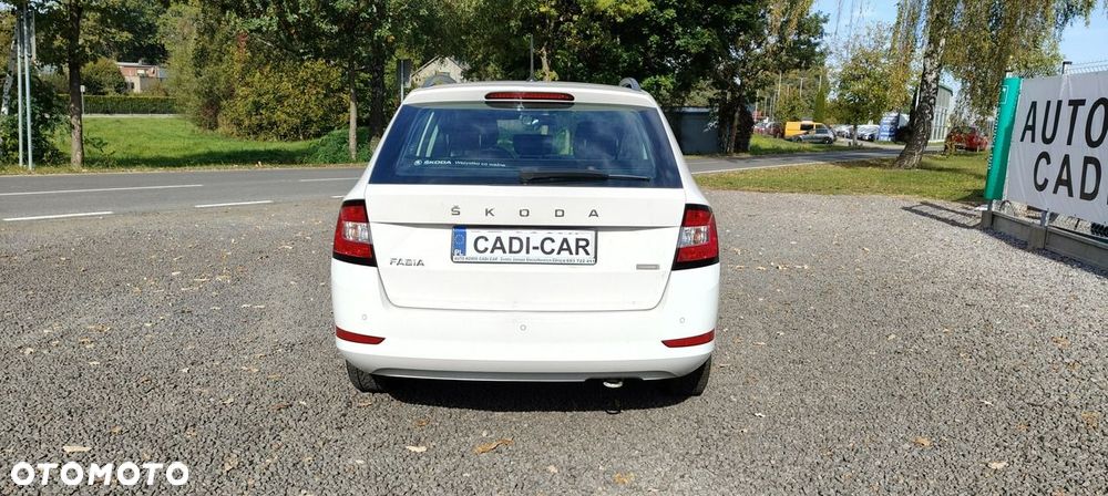 Skoda Fabia 2021 photo 5