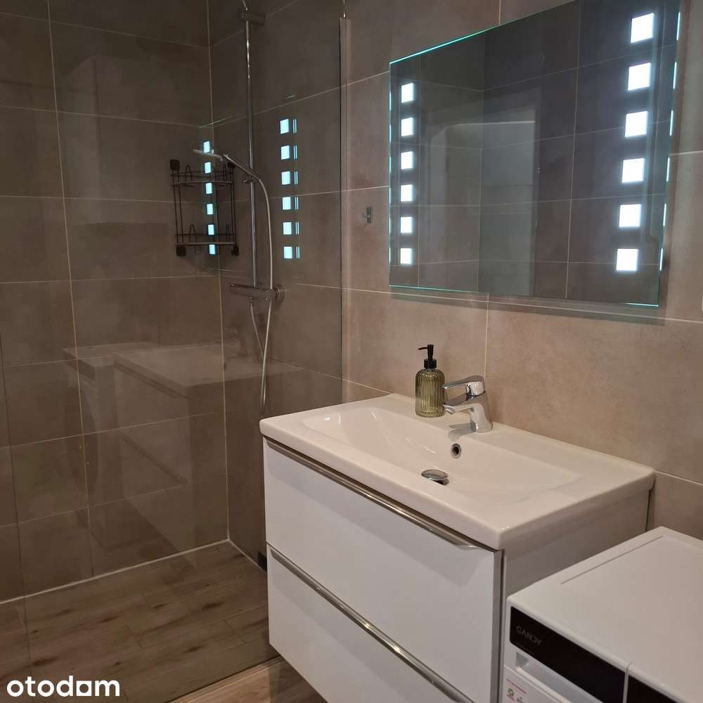 Wynajmę dwupokojowe mieszkanie 45 m² z klimatyzacją,balkonem i garażem