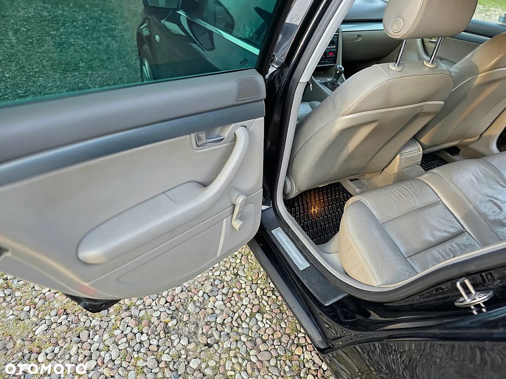 Audi A4 Limousine 1.8T - 18