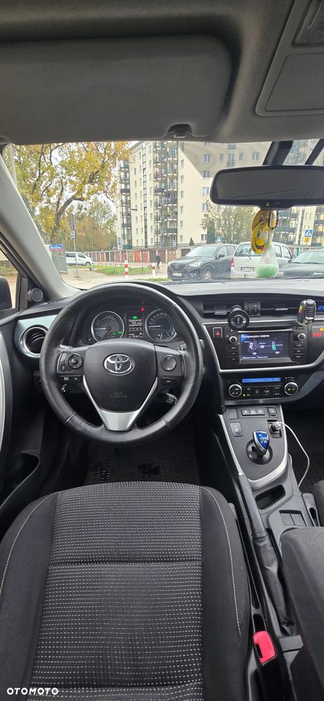 Toyota Auris 1.8 HSD Luna - 8