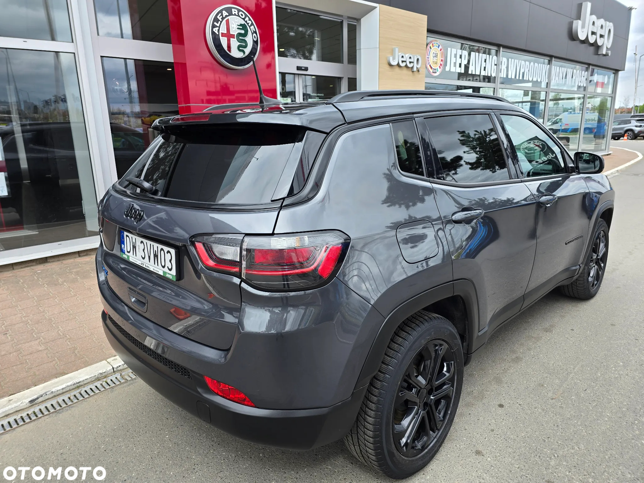 Jeep Compass - 8