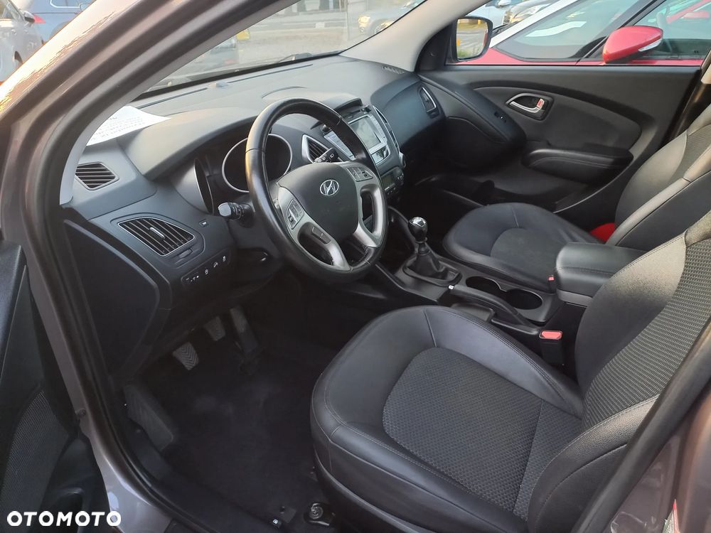 Hyundai ix35 1.7 CRDi Comfort 2WD - 19